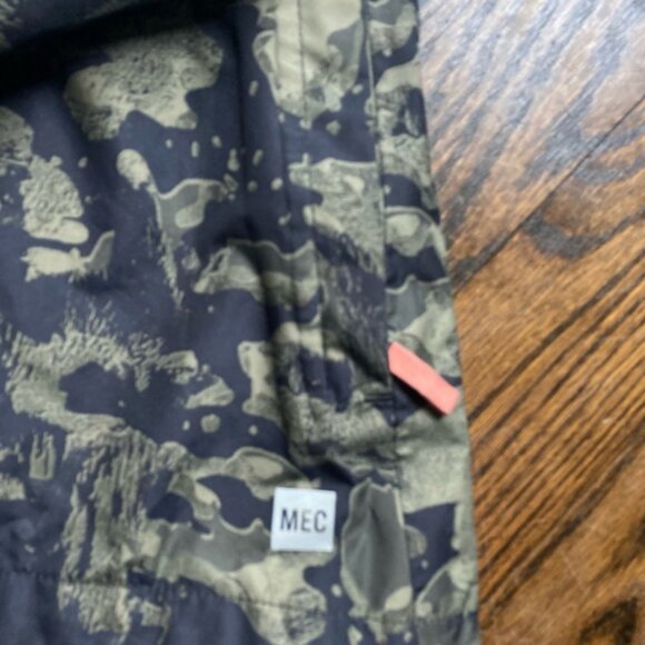 Girls' MEC Jacket, Size 12, Green - Picture 2 of 4